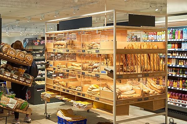 Bread shelf