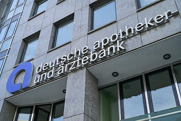 Deutsche Apotheker- und Aerztebank apoBank