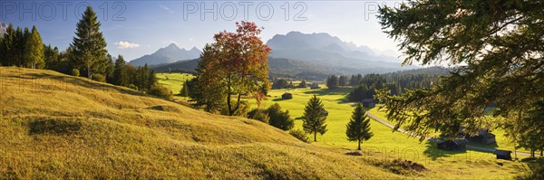 Mogul meadows between Mittenwald and Kruen