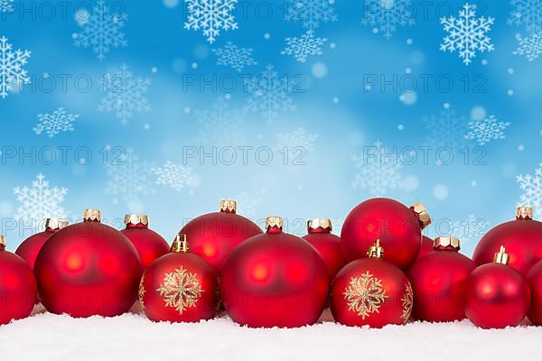 Christmas Many Red Christmas Balls Text Free Space Copyspace Christmas Card Card Decoration Snowflakes Snow Winter Copy Space