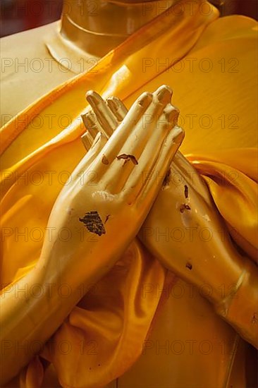 Buddha statue hands in Vajrapradama Mudra