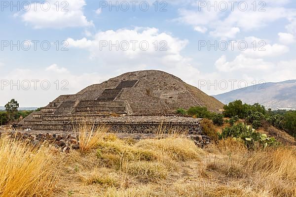 Piramide de la Luna Moon Pyramid Pyramid in Teotihuacan