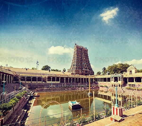 Vintage retro hipster style travel image of Sri Meenakshi Temple water tank