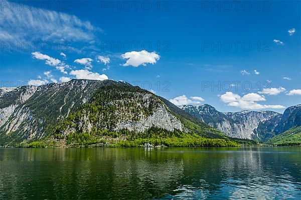 Castle at Hallstatter See mountain lake in Austria. Salzkammergut region