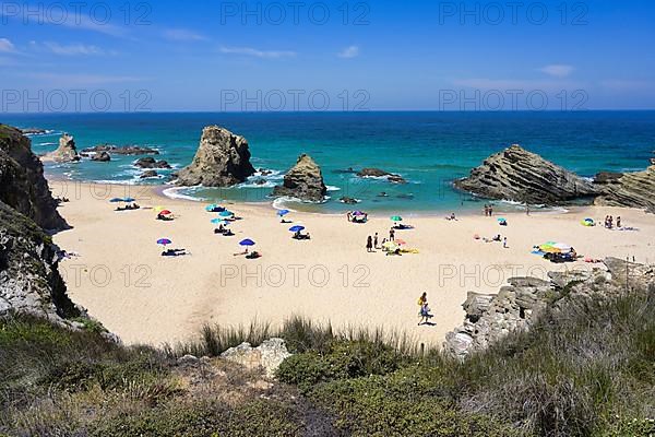 Sandy beach of Samouqueira