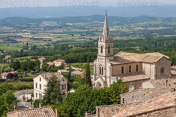 Village view with the church eglise haute