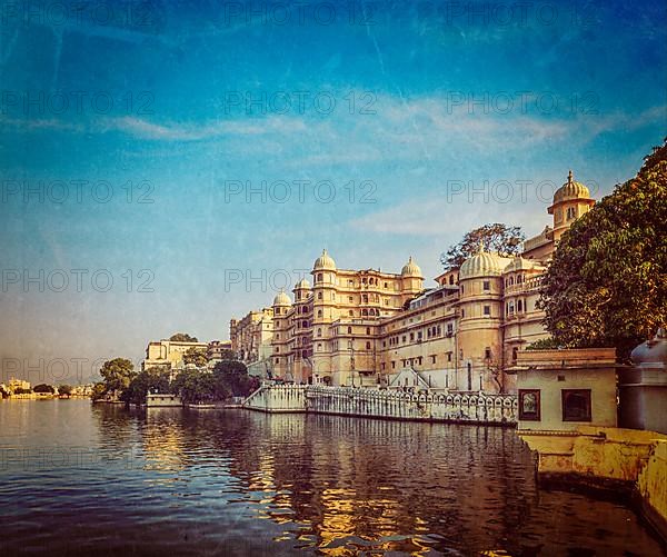 Vintage retro hipster style travel image of romantic India luxury tourism concept background