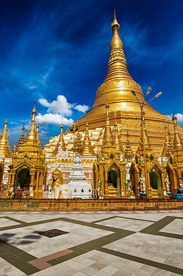 Myanmer famous sacred place and tourist attraction landmark