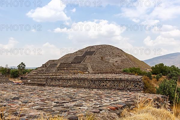 Piramide de la Luna Moon Pyramid Pyramid in Teotihuacan