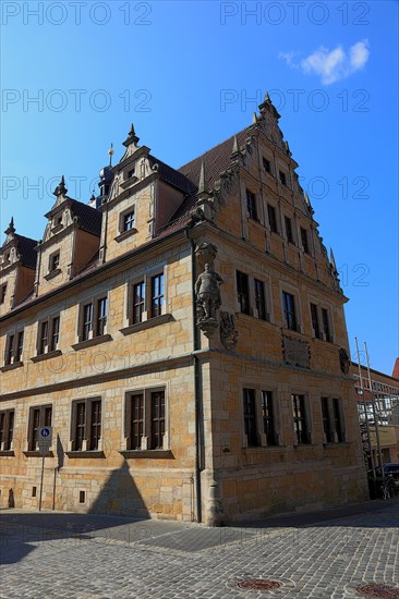 The building of the Casimirianum grammar school