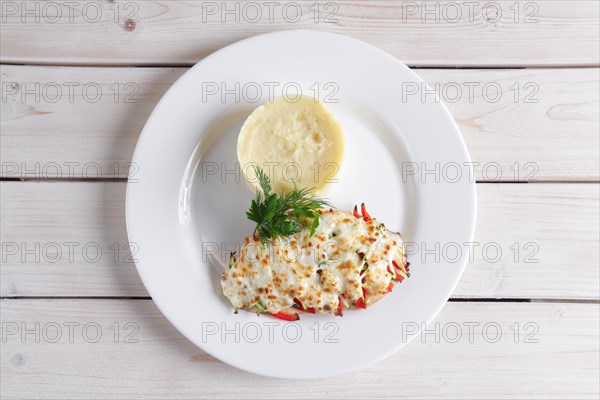 Fried chicken fillet with bell pepper