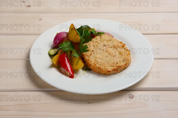 Fish cutlet with grilled potato