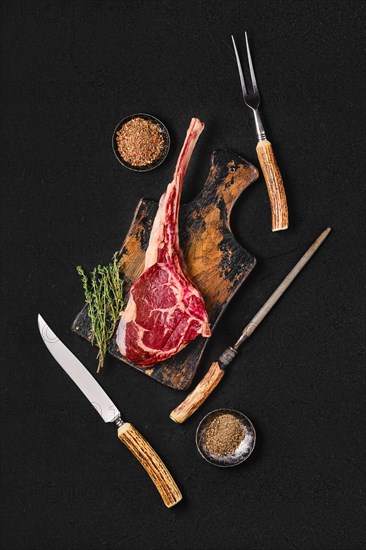 Preparation of tomahawk steak