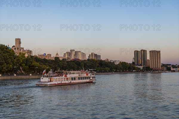 Sightseeing boat on the Amur river