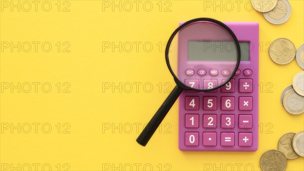 Magnifier calculator with copy space