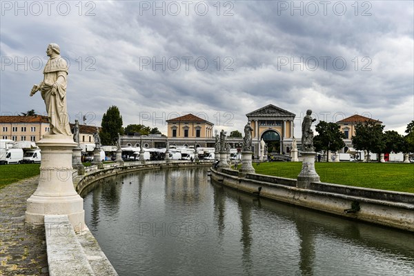 Prato della Valle square