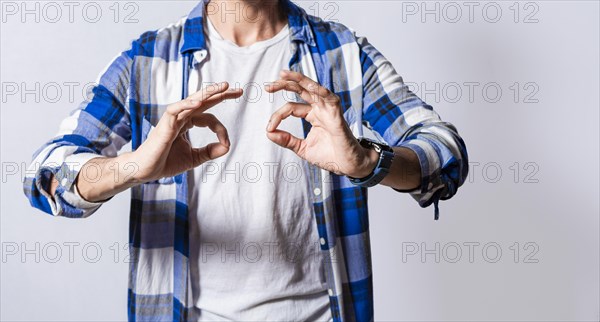 Deaf and dumb people speaking in sign language