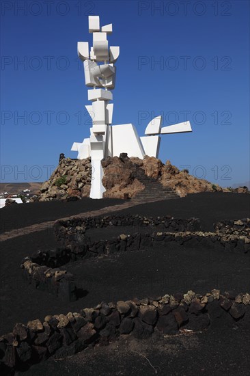 Monument to fertility