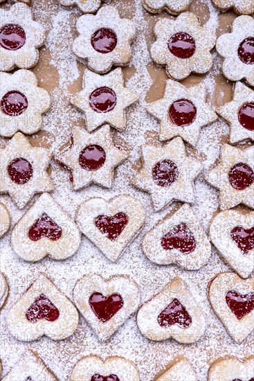 Freshly baked Spitzbuben in the shape of a heart