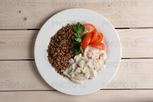 Buckwheat with bacon creamy sauce