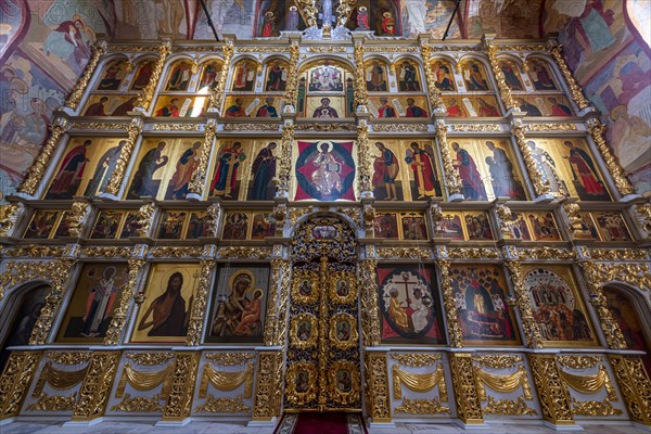 Icons on the wall of the Bogoroditse-Uspenskiy Sviyazhsky Monastery