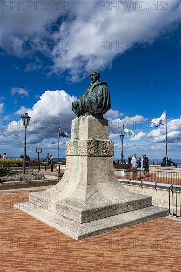 Monument Bartolomeo Borghesi