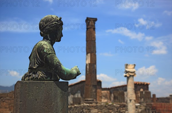 Statue of Diana in the Temple of Apollo