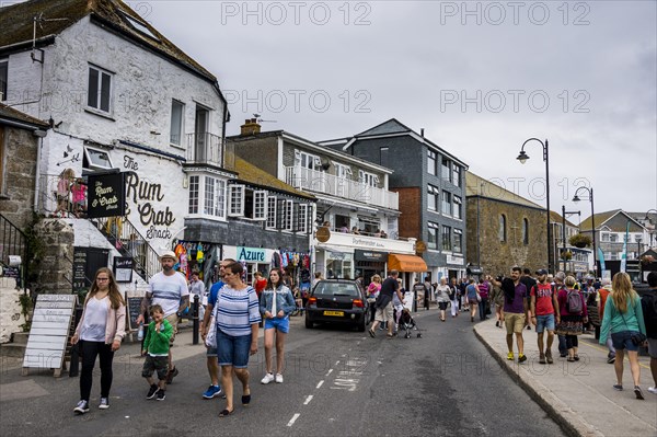 Busy streeet in St Ives