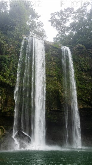 Misol Ha waterfall