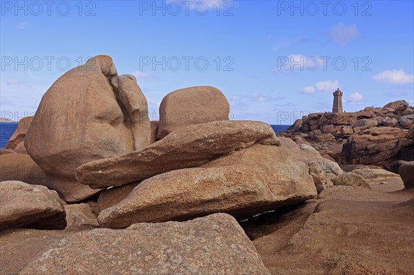 Rocks at the Phare