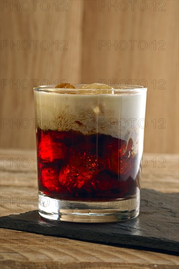 Cocktail White Russian. Vodka