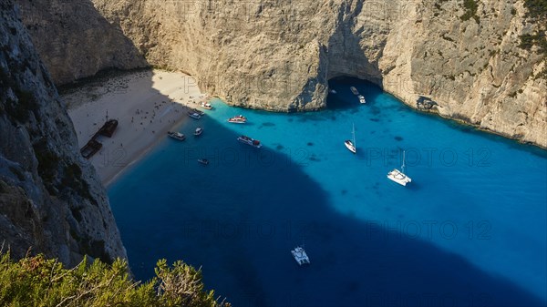 Paralia Navagio