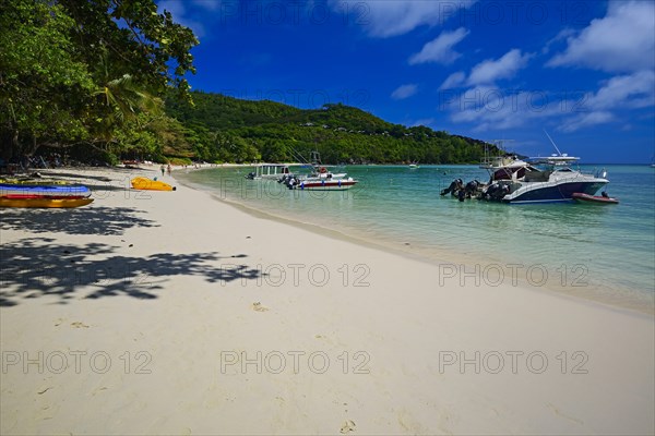 Bay of Baie Ternay Marine National Park