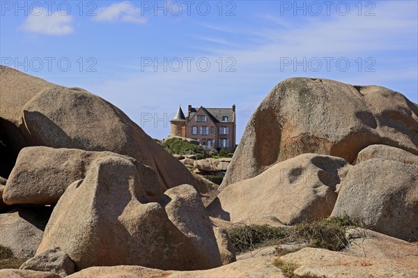 Landaus at the Phare