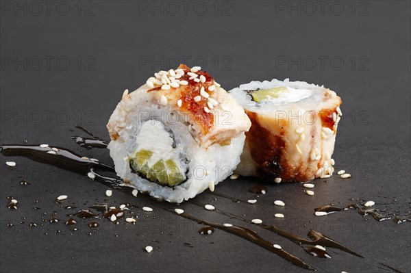 Eel rolls with cucumber