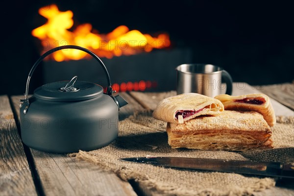 Late snack for two at night outdoor kamping