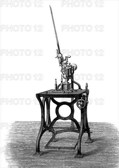 Tool for making shoes