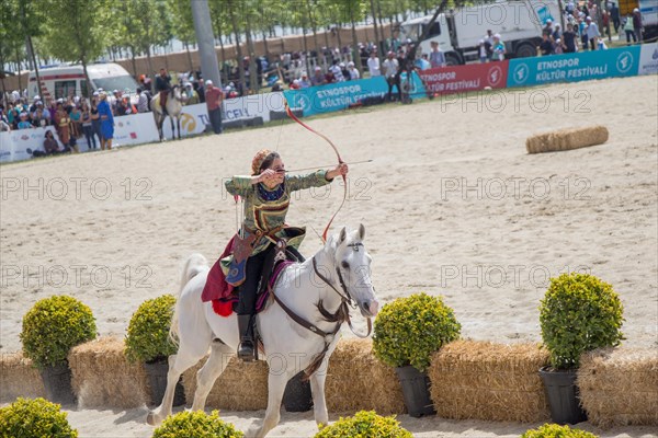 Ottoman archer riding and shooting on horseback