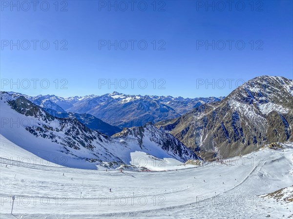 Gaiskarferner glacier piste