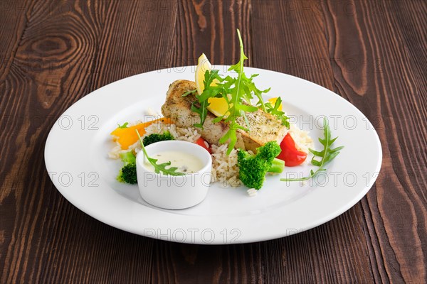 Fried zander with rice