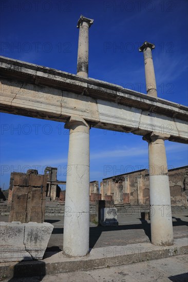 View over the Forum to Vesuvius