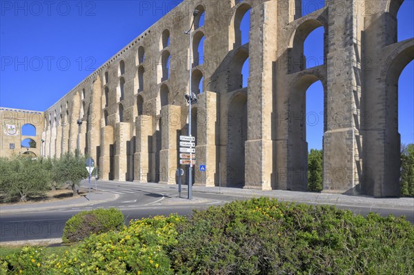 16th century Amoreira aqueduct