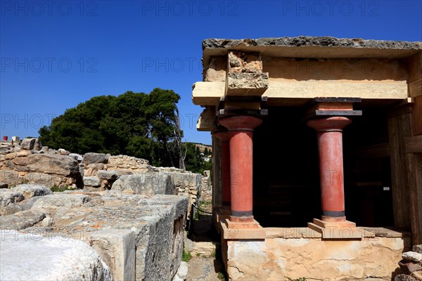 Knossos