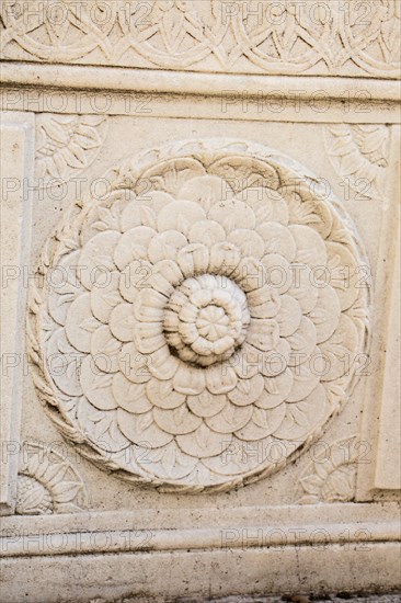 Ottoman marble carving art in detail