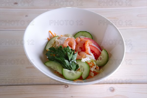 Salad with shrimps