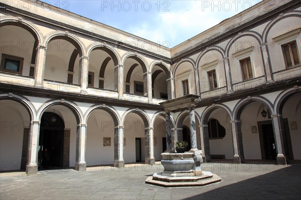 Cloister Chiotro dei Procuratori by Giovanni Antonio Dosio