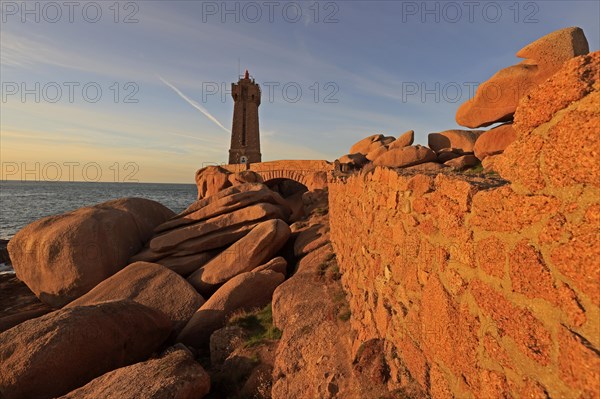 Rocks at the Phare