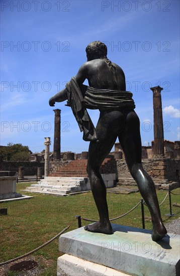 Statue of Diana in the Temple of Apollo