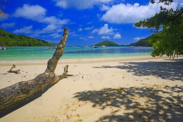 Bay of Baie Ternay Marine National Park