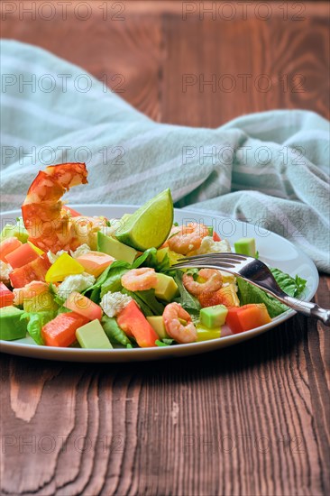 Salad with avocado